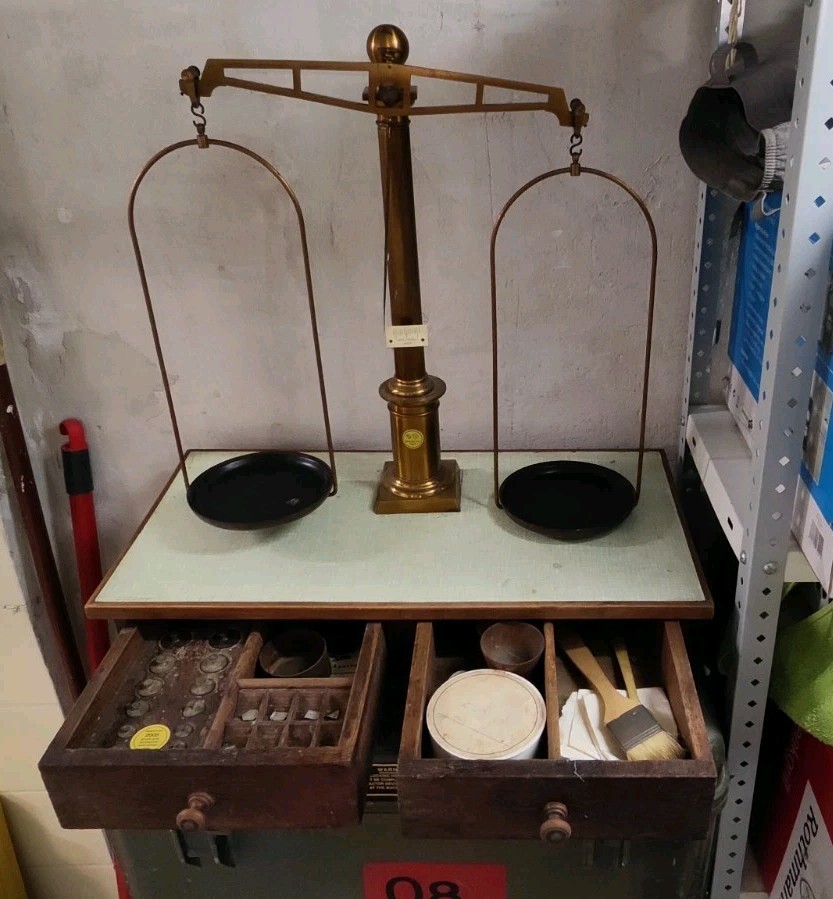 Paulus & Thewalt Standwaage Apotheke Rezepturwaage Waage mit Gewichten 1900?