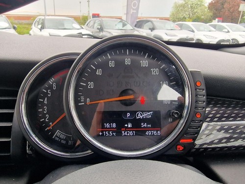 2016 MINI Hatch 2.0 Cooper S Auto Euro 6 (s/s) 3dr HATCHBACK Petrol Automatic - Picture 9 of 20