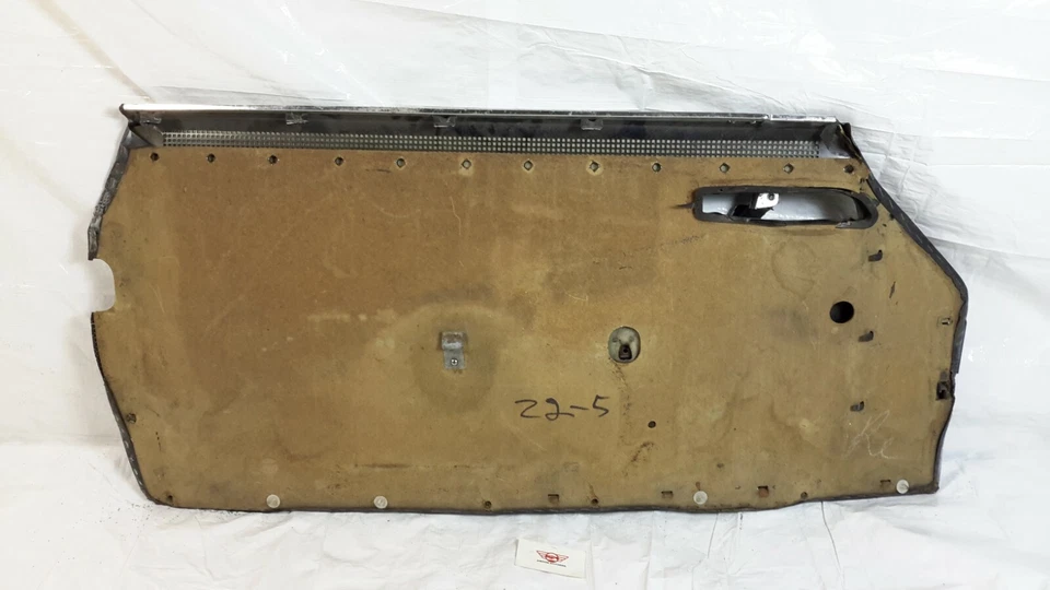 1973-1980 Mercedes Benz R107 450SLC Right Door Interior Trim Panel OEM - Image 3 of 4