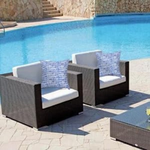 Colorful 18-Inch Square Outdoor Pillows - Blue Dots Design for Every Setting - Afbeelding 7 van 7