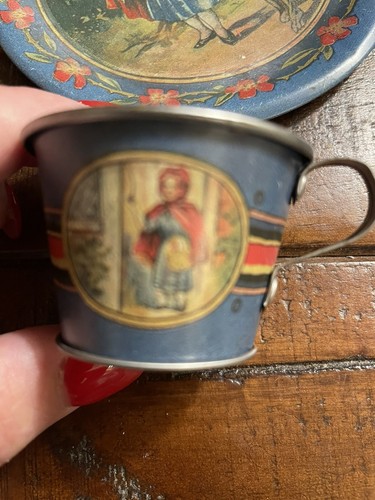 Vintage Tin Lithograph Little Red Riding Good Cup & Saucer Pretend Play - Picture 3 of 4
