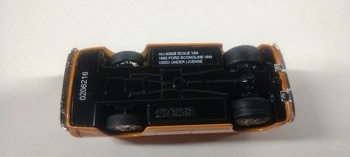 Loose - Jada 1/64 1965 Ford Econoline Van - Orange - Picture 5 of 5