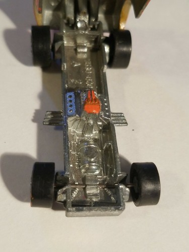 Vintage 1969 Hot Wheels Redline Funny Car Vega Bomb Diecast Car 1:64 ori-yellow? - Picture 6 of 12