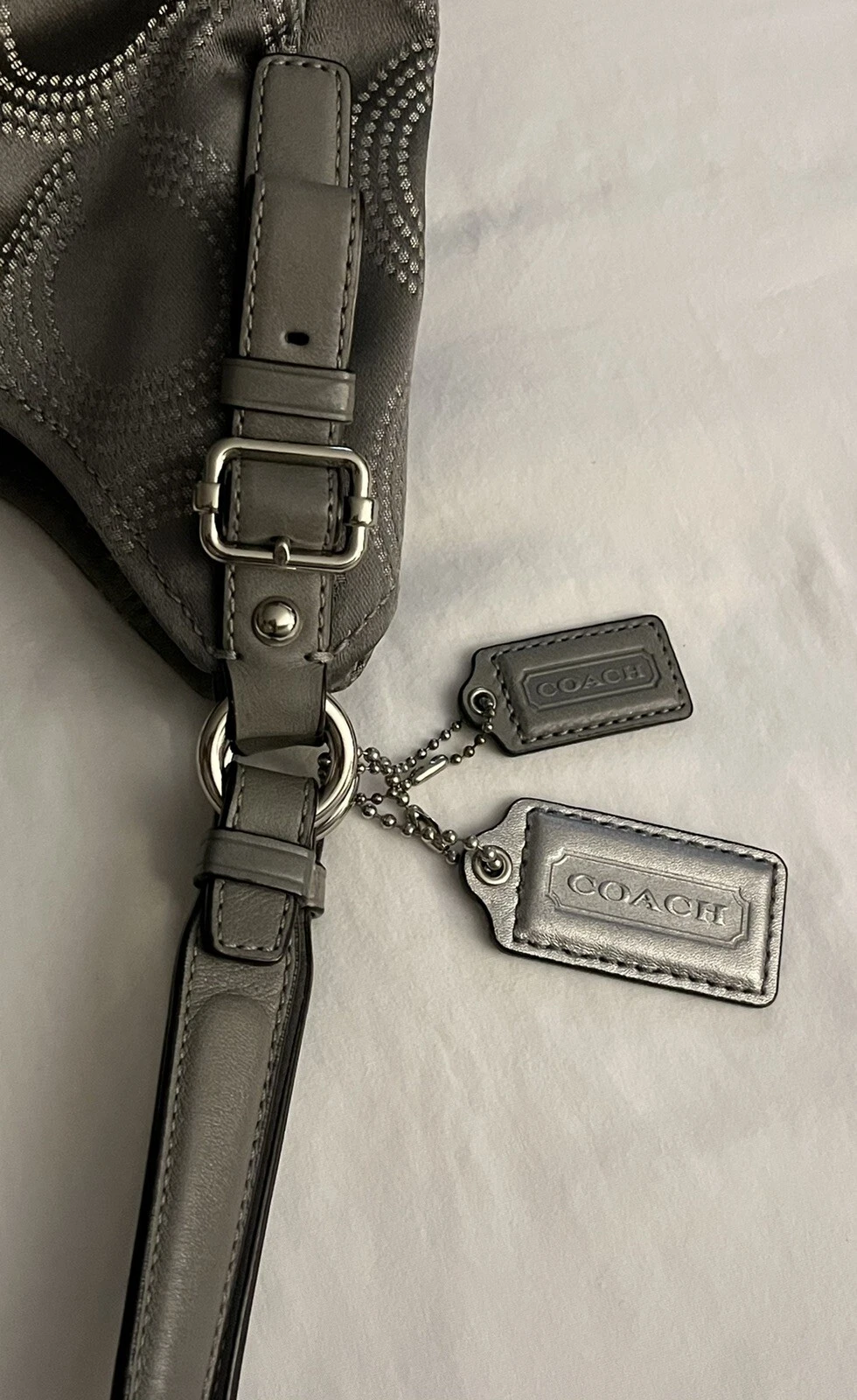 Borsa a tracolla Coach Madison Maggie OpArt argento firma e pelle grigia