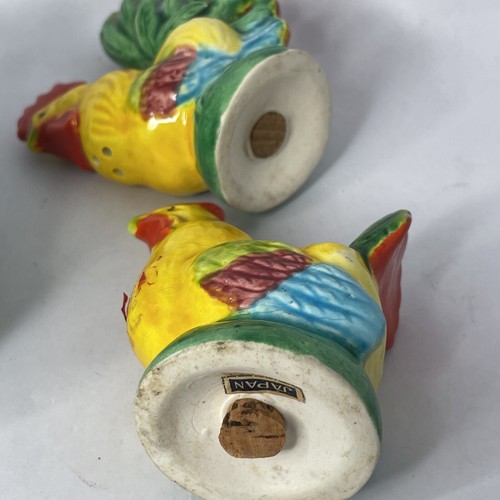 Vintage Japan Rooster & Hen Basket Nest Salt and Pepper Shaker Chicken As-Is - Picture 7 of 10