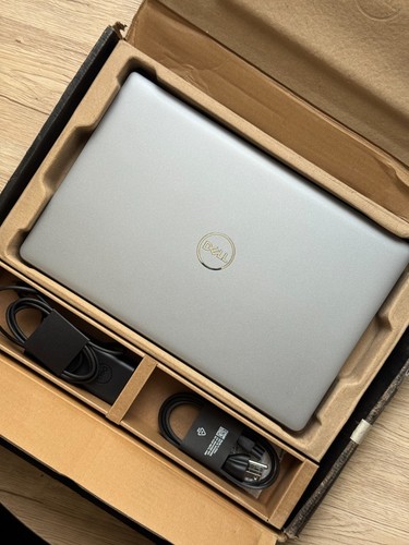 Dell Latitude 5540/i7 vPro 1365U/16GB/512SSD/15.6" FHD/Intel Iris Xe Graphics - Picture 8 of 8