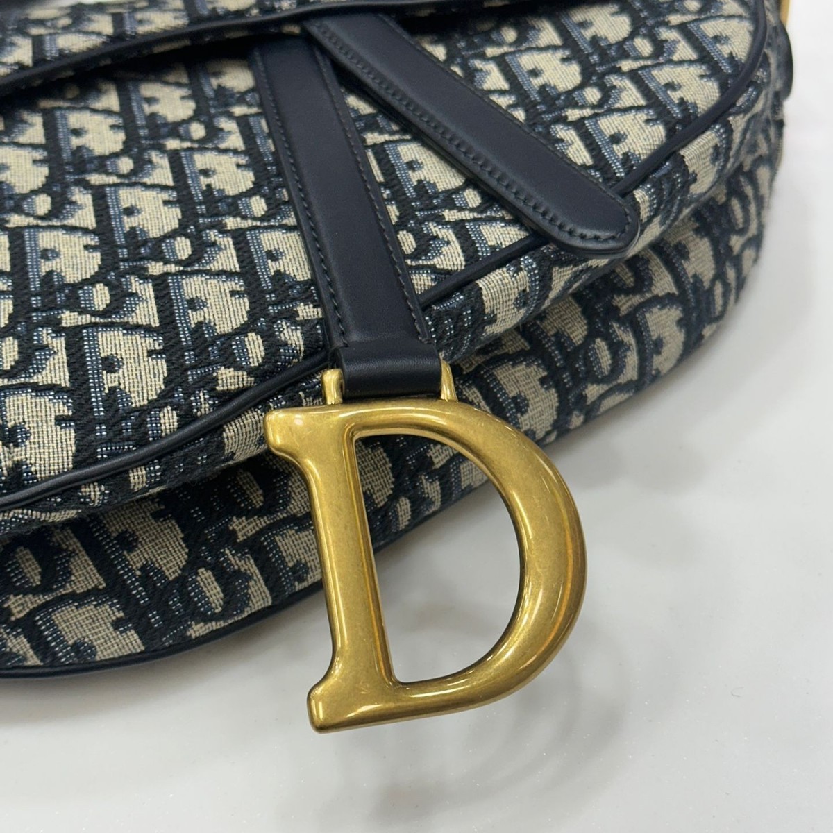 Dior Oblique Saddle Strap Bag Medium M0455 New Strap