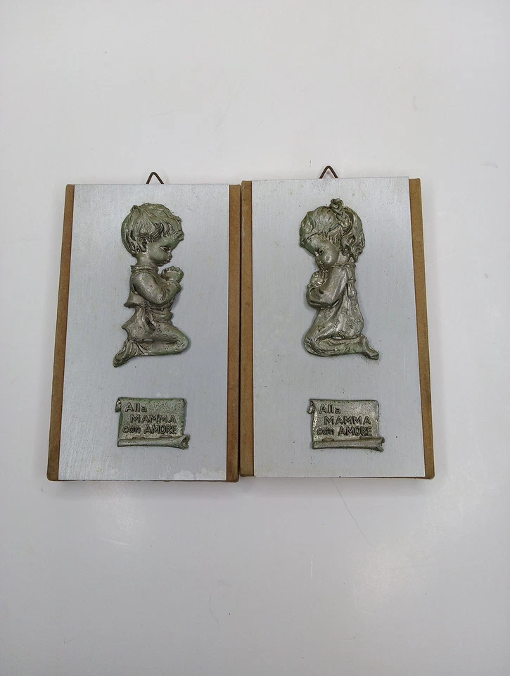 Винтажный оловянный набор Италия молящийся ребенок Alla MAMMA Con Amore висячий деревянный от чумы - Изображение 2 из 4