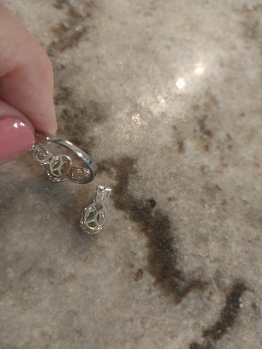 Ciondolo e anello Hebei peridoto e zirconi bianchi corvi eredità (taglia 8,0) - Foto 22 di 24