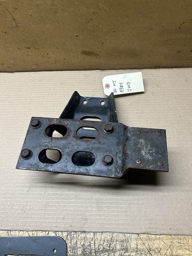 84-86 Jeep Cherokee XJ Comanche MJ OEM A904 Automatic Transmission Mount rwd 2wd - Picture 5 of 7