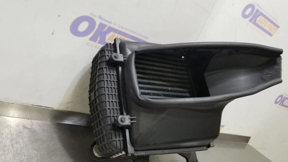 17 2017 Maserati Quattroporte 3,0 L conductor izquierdo intercooler montaje 670035636 Foto 4 de 4