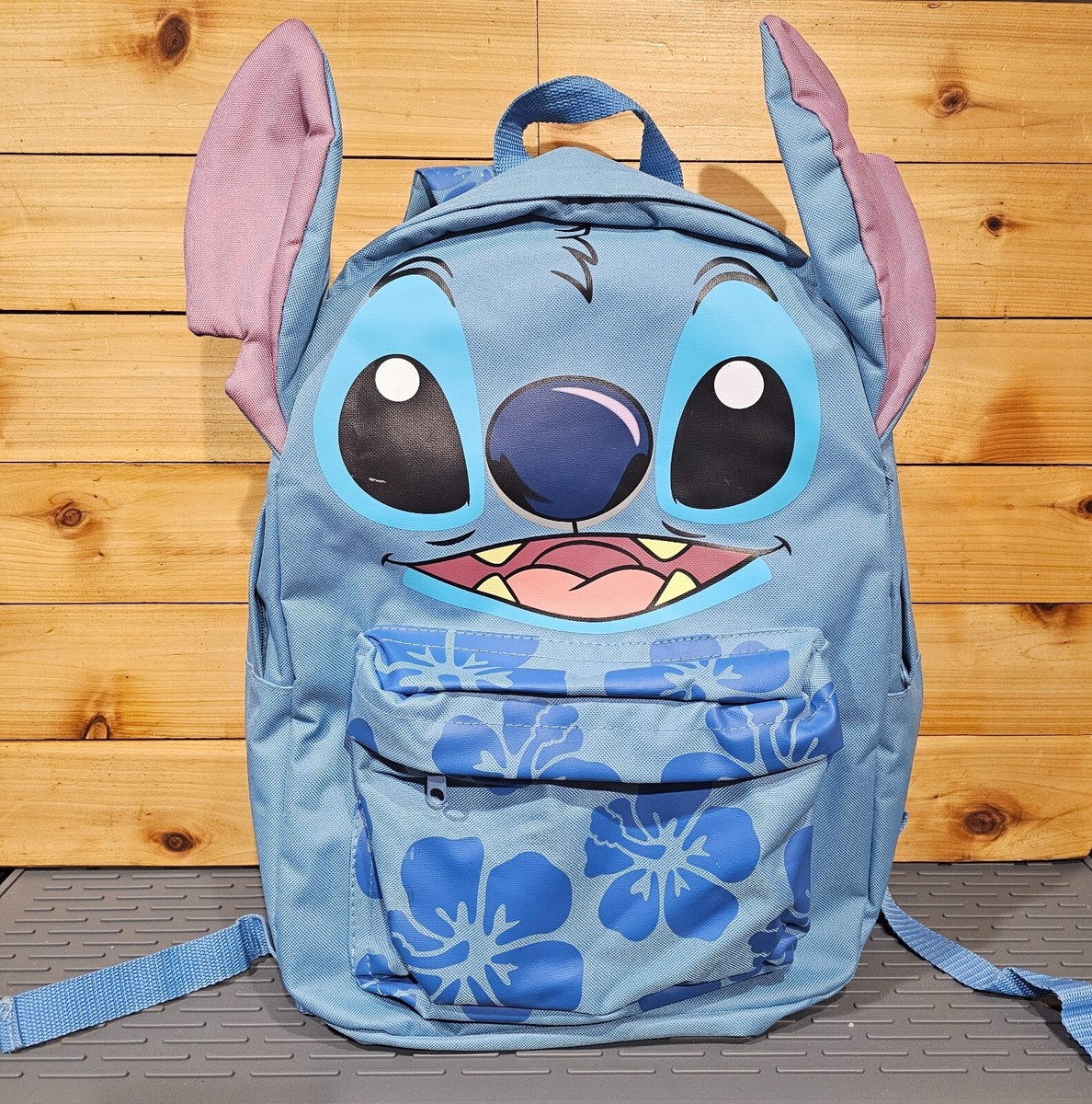 LOUNGEFLY Disney STITCH 17 Full Size Backpack Padded Straps RARE