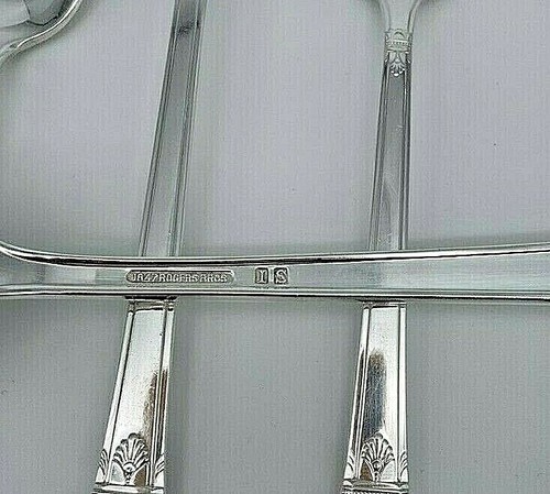 1847 Rogers Bros silverware Silver-plated First Love by the piece you pick - Picture 3 of 59