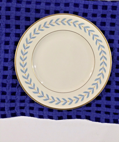 Syracuse China Old Ivory Sherwood Blue & Gold Laurel 36 Piece Set Porcelain - Picture 11 of 13