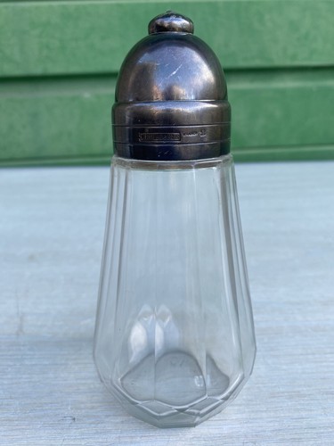 Christofle orfèvrerie sucrier saupoudreuse modèle vendre Mégève art table vintage