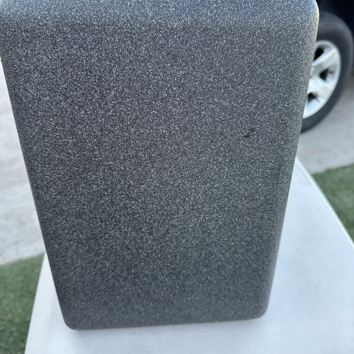 KRK KRok Speakers (Paair) - 100 Watts 8 Ohms - Picture 6 of 12