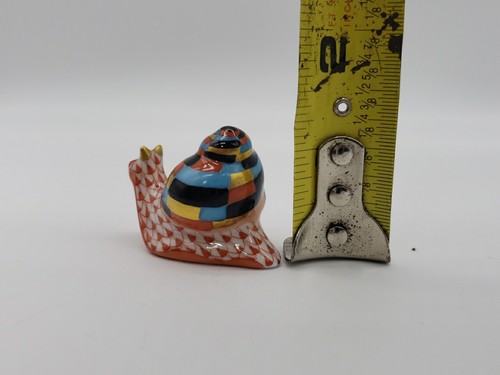 Herend Lumaca Ruggine Rete da Pesca e Guscio Multicolore Made in Ungheria SPEDIZIONE GRATUITA! - Foto 8 di 8