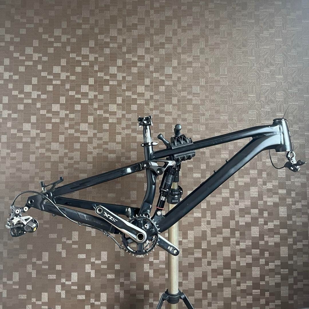 Polygon Trid ZZ 26inch Dirt Jump MTB Frame Full Suspension