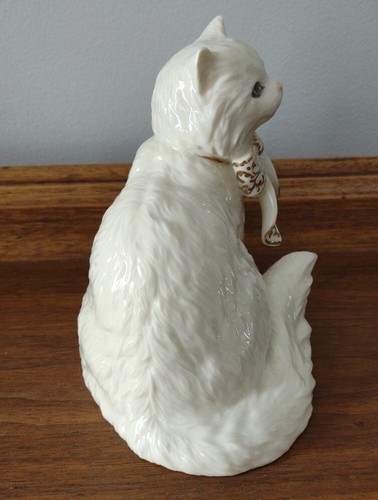Lenox Classic Ivory Cat Collection, SITTING PRETTY, Cat w/ Bow, 5 1/2". SSH - Picture 3 of 8