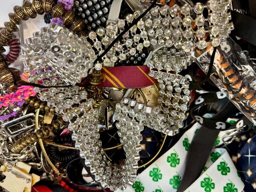 6,4 Pfund gemischtes Trödel Schubladen Lot - Silberbesteck Gürtel Armbänder Münzen - Wiederverkauf - Bild 7 von 15