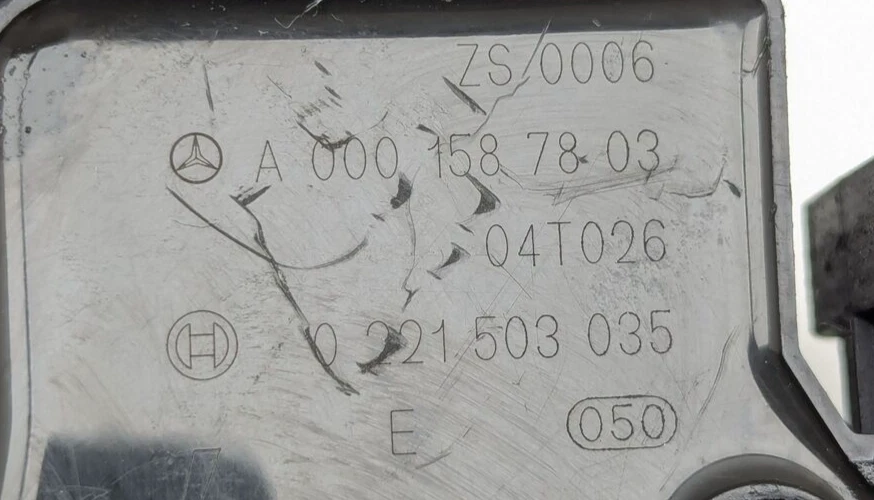 Juego de 8 bobinas de encendido Mercedes CL500 E500 OEM 001587803 Foto 2 de 4