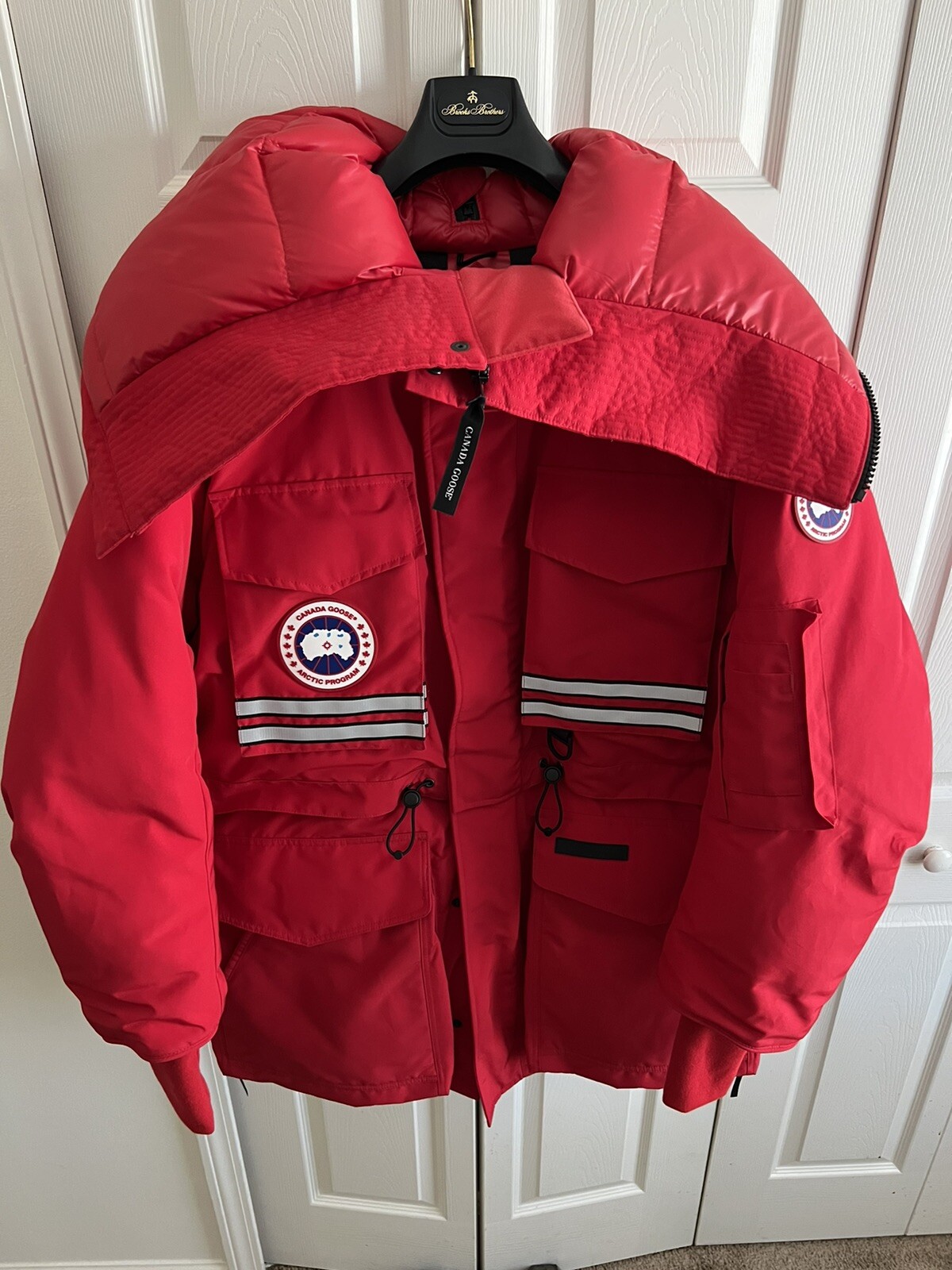 Mens Canada Goose snow mantra Angel Chen Red, Medium New With Tags