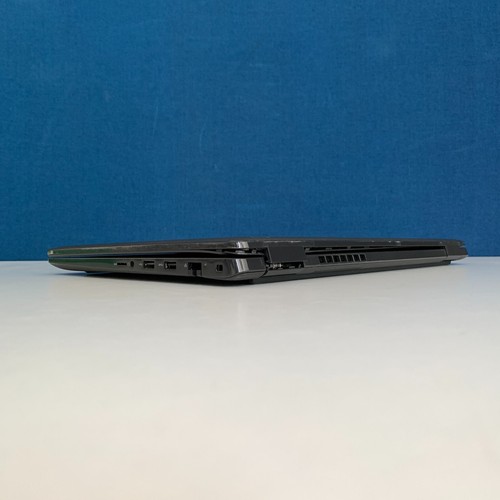 Dell Latitude 3520 Laptop, i5-1135G7, 16GB RAM, 256GB SSD Win 11, *Hinge Issue* - Picture 6 of 9