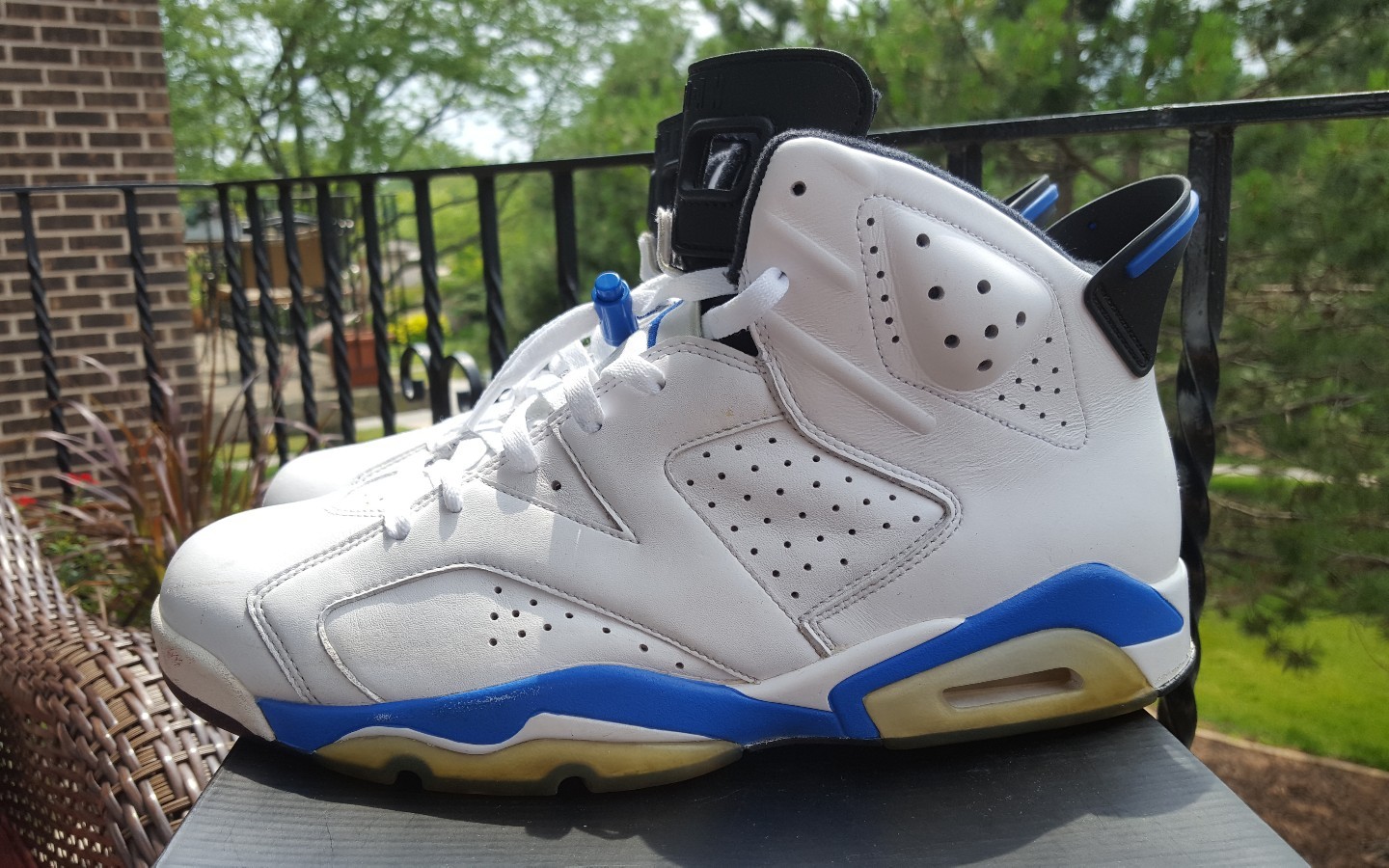 Nike Air Jordan 6 VI Retro, White/Sport Blue, 384664 107, Basketball, Size 13 Nike Air Jordan 6 VI Retro, White/Sport Blue, 384664 107, Basketball, Size 13
