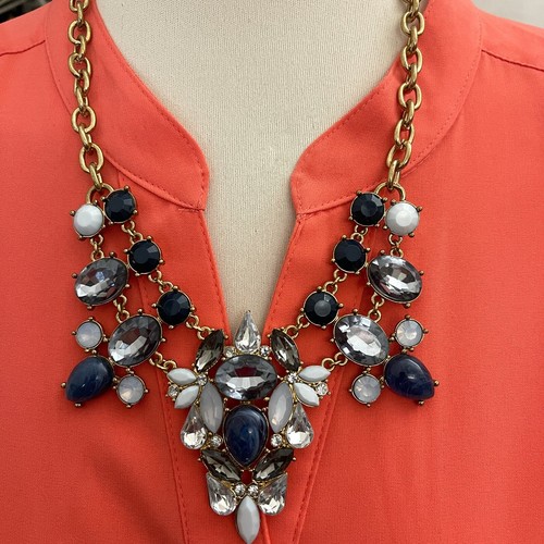 Ann Taylor Loft Blue Clear Stones Gold-tone Chain Fashion Bib Statement Necklace - Picture 5 of 5