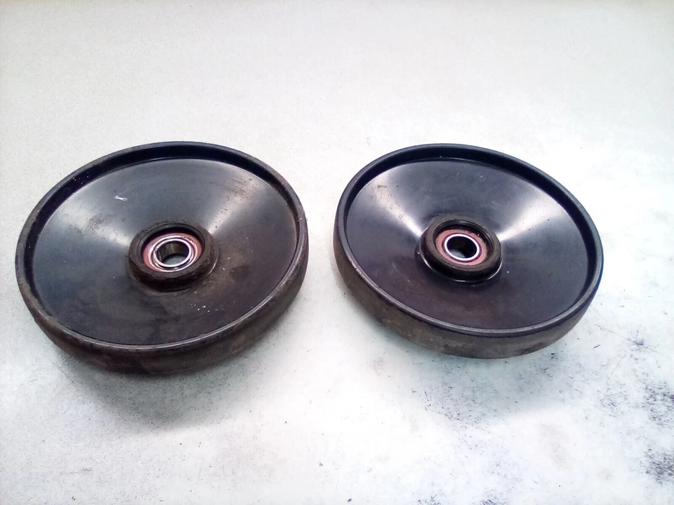 1997 Ski-Doo Skandic 380 formula s sl Rear Suspension Upper Carrier Idler Wheels - Image 3 of 4