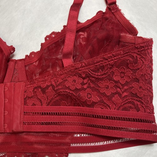 Sujetador de encaje rojo sin forro largo elegante y sexy para mujer talla 38 DDD. Usado en excelente estado - Imagen 5 de 12