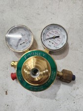 Forney 87100 Compressed Gas Regulator Oxygen