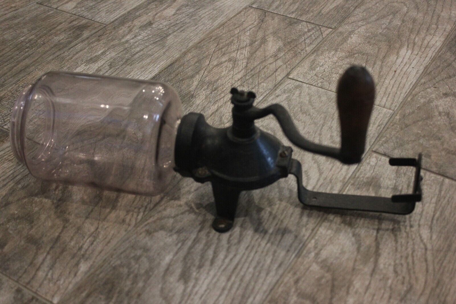Picture 4 of 9
