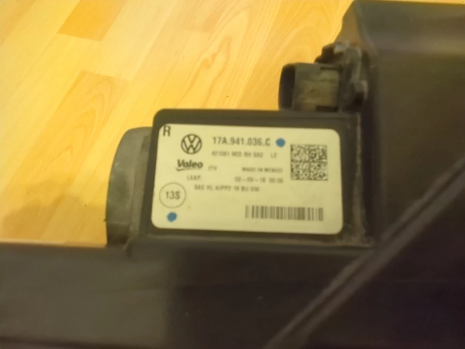 VOLKSWAGEN JETTA GLI 2019 2020 2021 RIGHT HEAD LIGHT LED 17A-941-036-C — 第 3/4 张图片