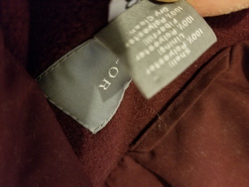 Womens Ann Taylor Full Zip Vest XXSP Maroon Puffer Down Filled 2XS - Picture 6 of 7