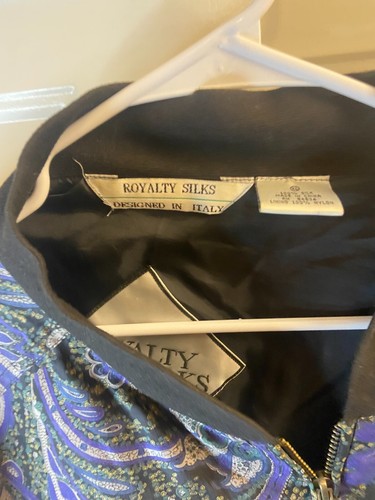 Royalty Silks Designed in Italy 100% silk Paisley jacket Lining 100% Nylon Sz XL - Picture 8 of 15