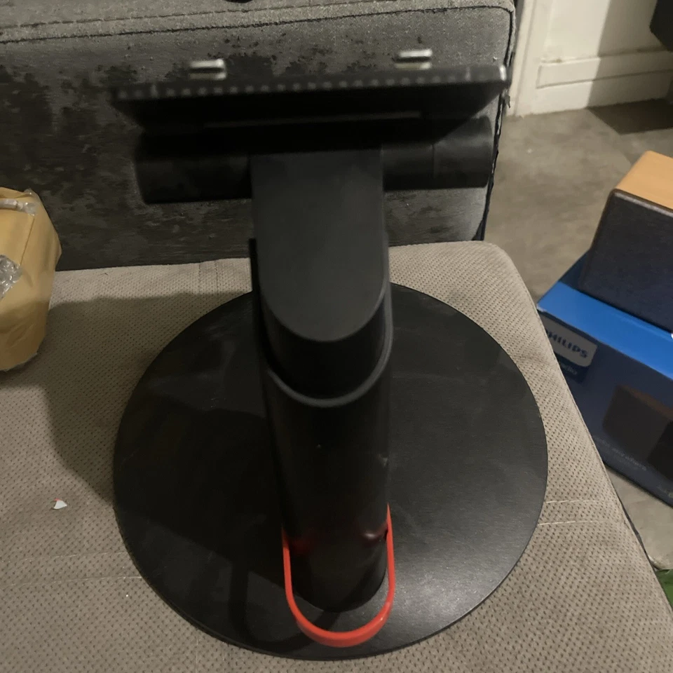 Lenovo Thinkcentre M700z Moniteur Base Support 00XD692 - Photo 2/2