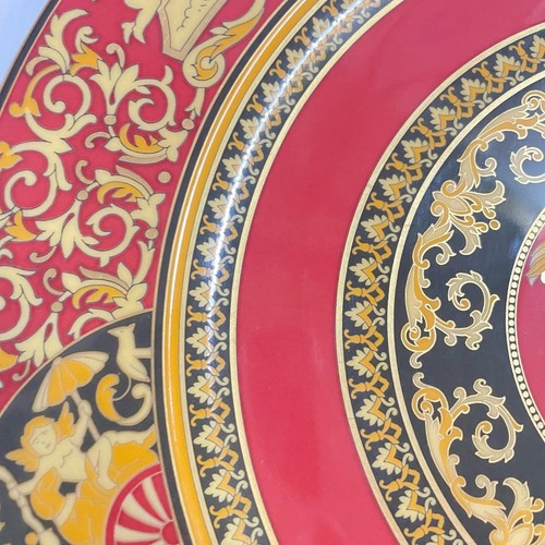Versace by Rosenthal Medusa Red Service Plate 30cm/11.8" Round Platter - Picture 10 of 11