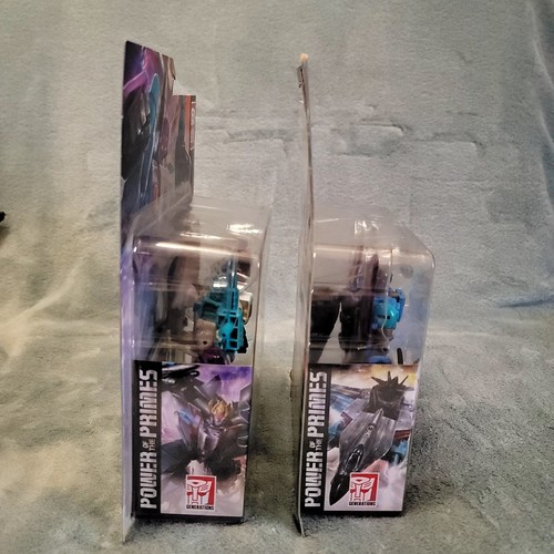๐ฅ Power of The Primes Dreadwind & Blackwing Deluxe Class New Bundle Sealed - Picture 4 of 12