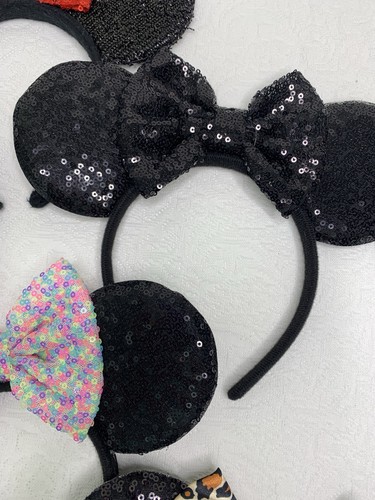 Lote o 7 auténticos de lentejuelas orejas de Minnie Mouse de los parques de Disney - Imagen 5 de 10