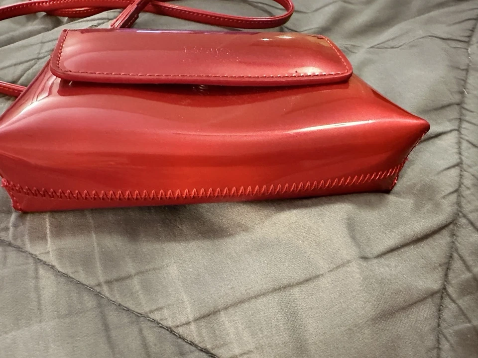 "Mini bolso sin asas vintage Beijo rojo brillante bandolera de hombro 6"" X 4,5""" Foto 4 de 4