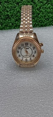 Globlu Quartz Wrist Watch Vintage Women s  Stainless Steel  WR 100FT Light