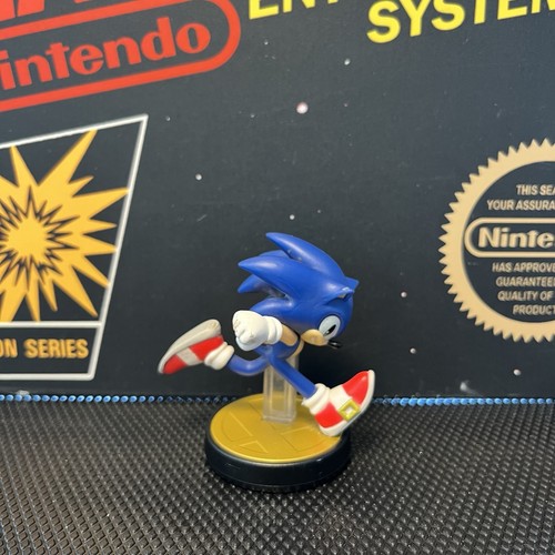 Sonic The Hedgehog Nintendo Amiibo Like New FREE TRACKED POSTAGE - Picture 4 of 6