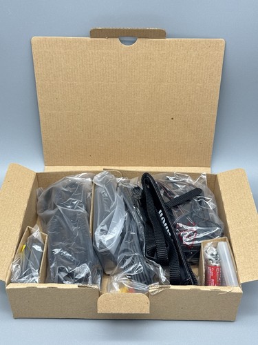Canon ZR65MC Mini DV Camcorder 20x/400x NOS Open Box Tape Eject Issue - Picture 8 of 18