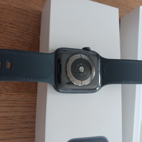 apple watch series 5 A 2093 44mm GPS Aluminium 99% Akku Sehr Guter Zustand - Zdjęcie 6 z 24