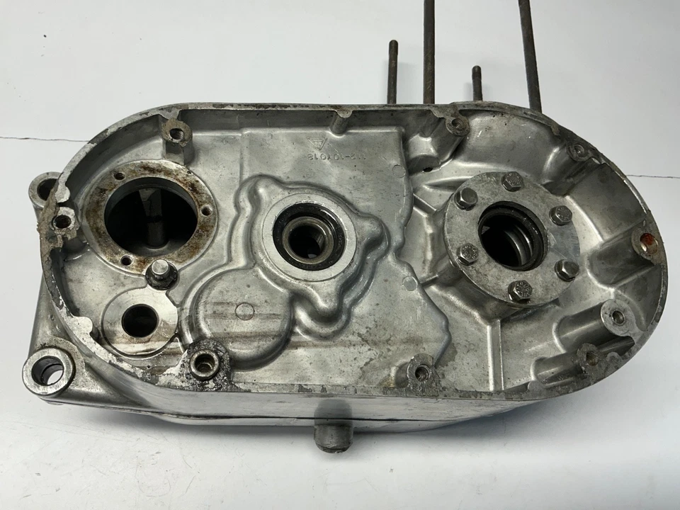 Bultaco Alpina JM 350 Sherpa OEM Engine Case Crankcase - Imagem 3 de 4