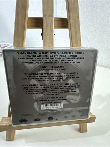 The Traveling Wilburys Collection (2CD +DVD) Linen Slipcase First Edition - Picture 4 of 4