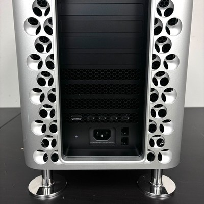 Apple Mac Pro 2019 W-3235/96GB Memory/Radeon Pro Vega II/1