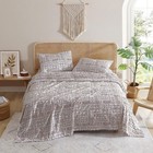 - Twin Size Sheet Set, 3-Piece Boho Geometric Patterned Bedding, Soft & Wrink...