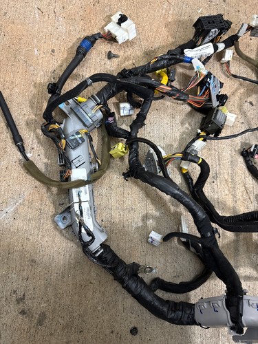 2017-2018 Hyundai Elantra Dashboard Wiring Harness OEM 91104F3251AA - Picture 6 of 6